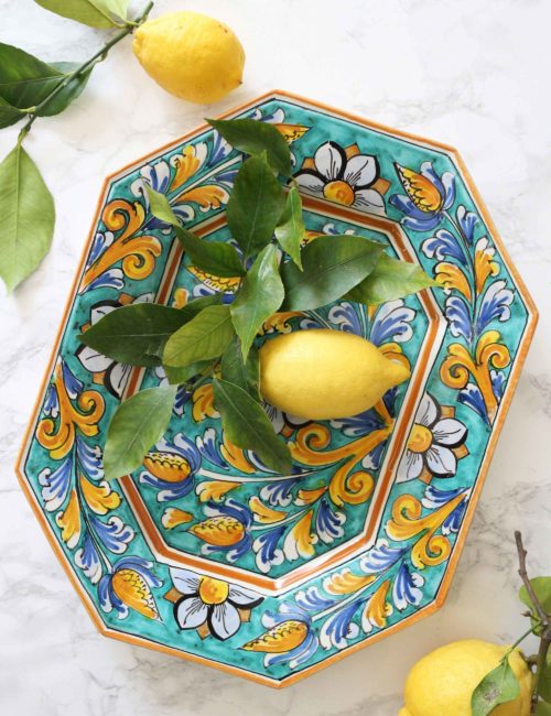 Sicilian Caltagirone decorated ceramic serving plate