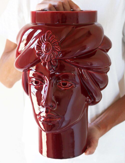 Testa di moro in ceramica siciliana colore ciliegia dell'Etna