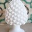 Pigna in ceramica siciliana 30 cm colore bianco ricotta